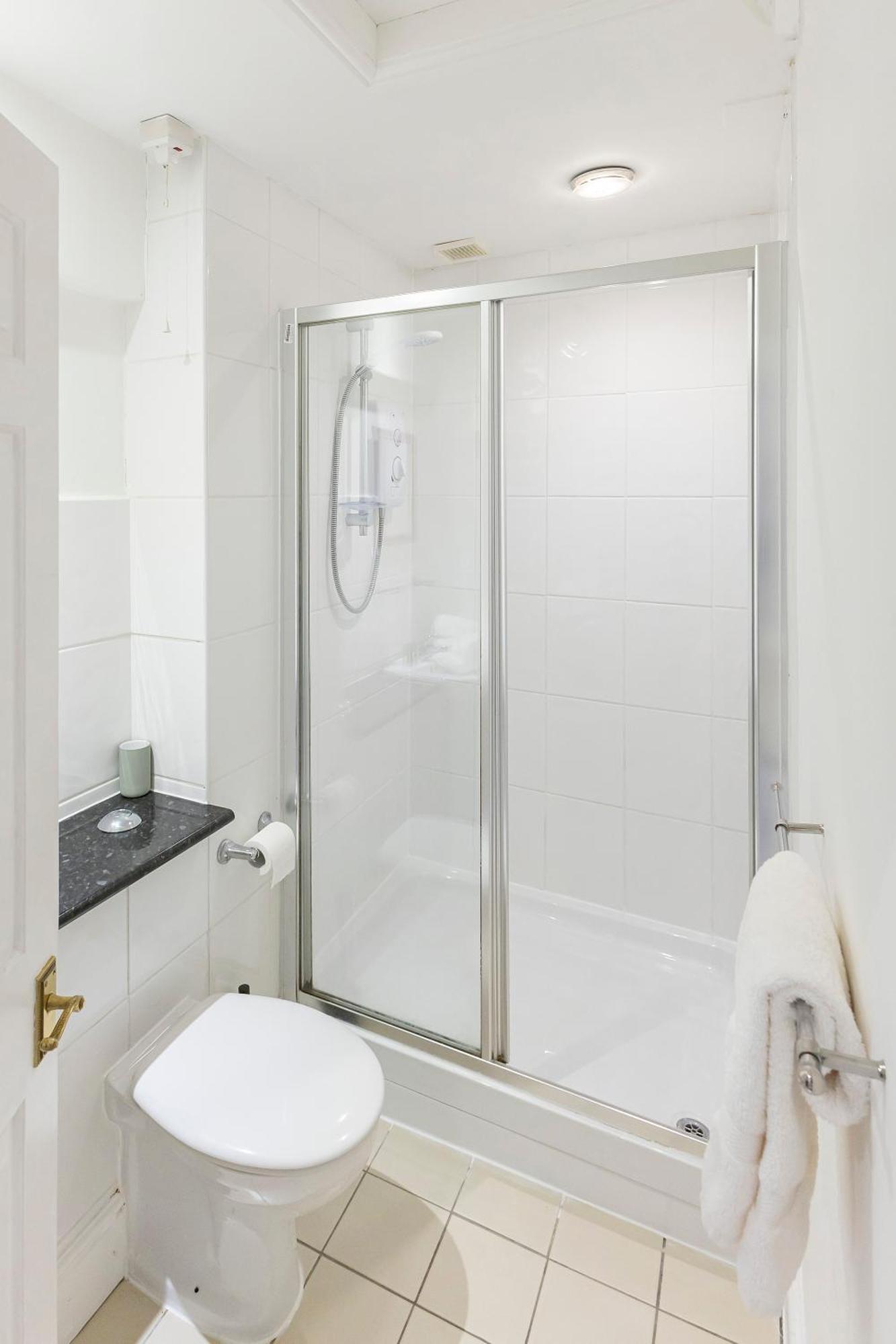 Oyo Blenheim House Hotel Etwall Ngoại thất bức ảnh